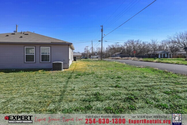 Building Photo - Elevate Your Living Experience, 3BR/2BA Duplex in Killeen!