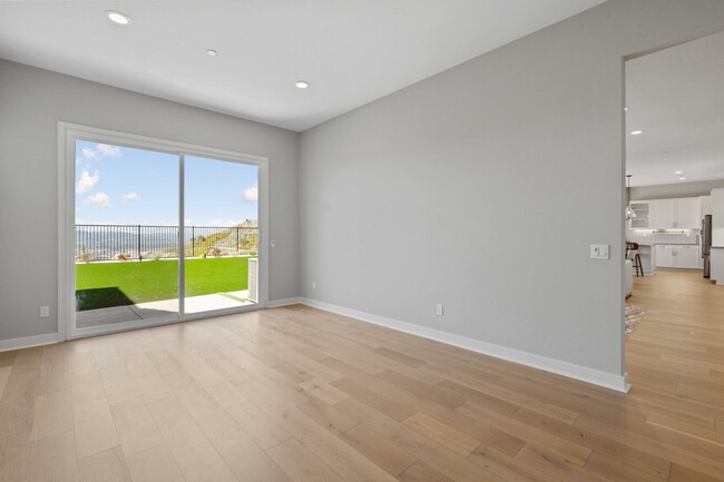 Building Photo - COMING SOON! Skyline Community 4 Bedroom H...