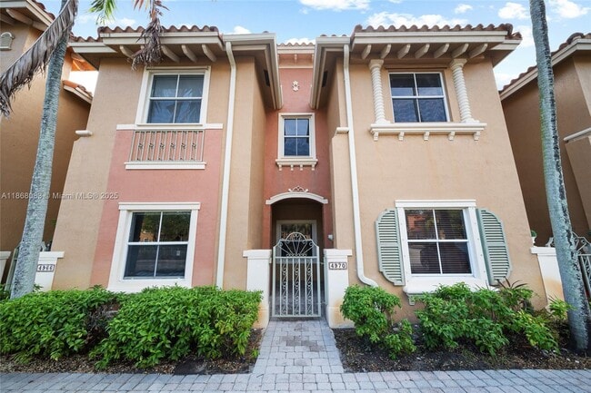 Building Photo - 4970 White Mangrove Way E