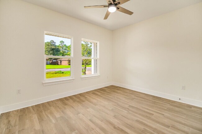 Building Photo - NEW CONSTRUCTION!