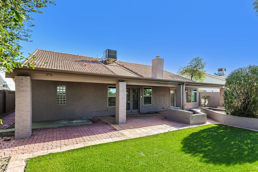 Building Photo - 4317 W Electra Ln