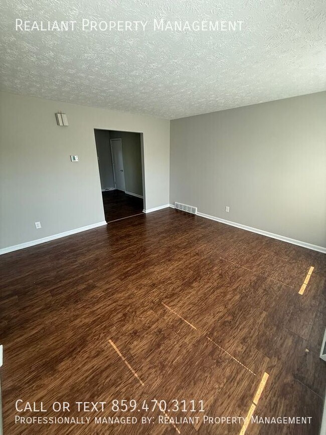 Building Photo - 246 Medlock Rd