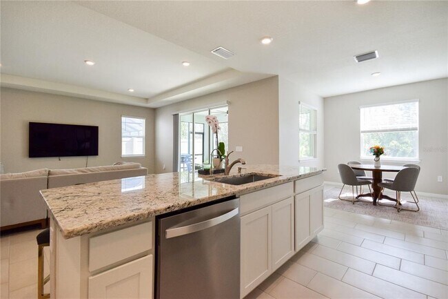 Building Photo - 16926 Harvest Moon Way