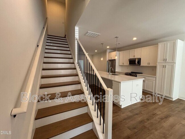 Building Photo - 5710 Parker Pnes Ct