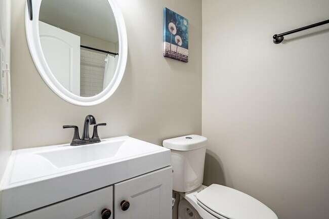 Building Photo - THE CORVAIR l Gorgeous Atlanta House, Close to Parks & Amenities