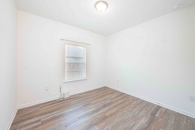 Building Photo - 13766 Antler Hl Rd