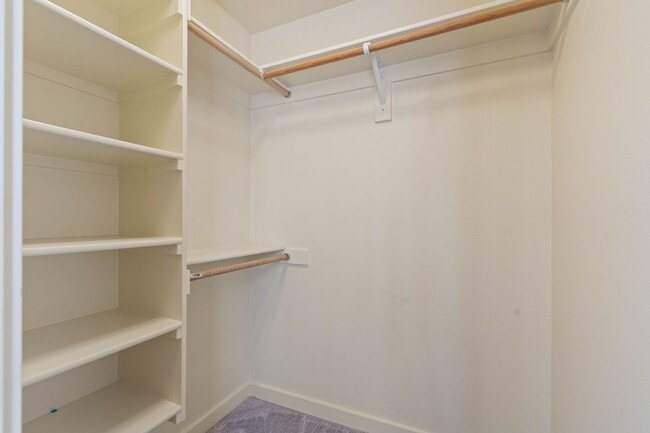 Building Photo - Beautiful 3-bdrm/2.5-bath in Beaumont-Wils...