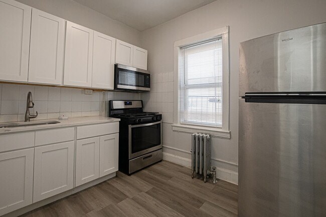 Building Photo - 8610 John F. Kennedy Blvd