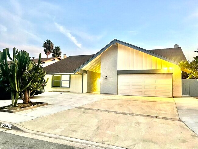 Primary Photo - 9941 Mozelle Ln