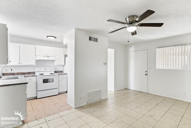Building Photo - Glen Vista Apartments