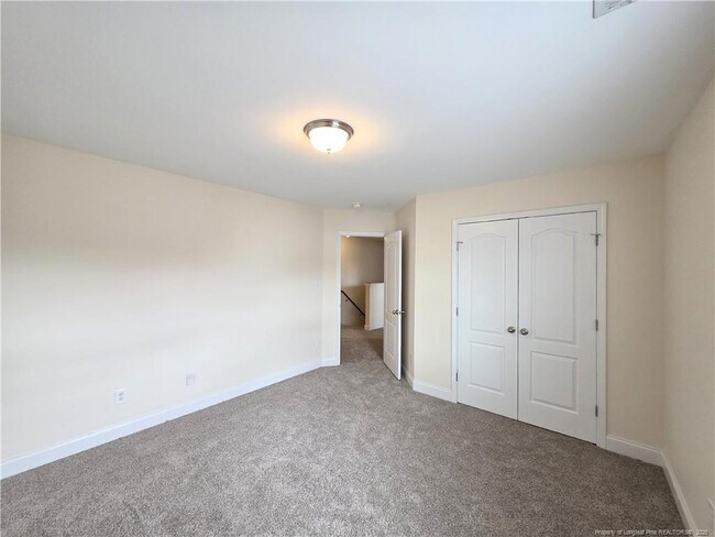 Building Photo - 173 Weston Woods St