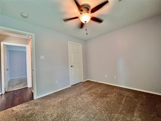 Building Photo - 67 N Merryweather Cir