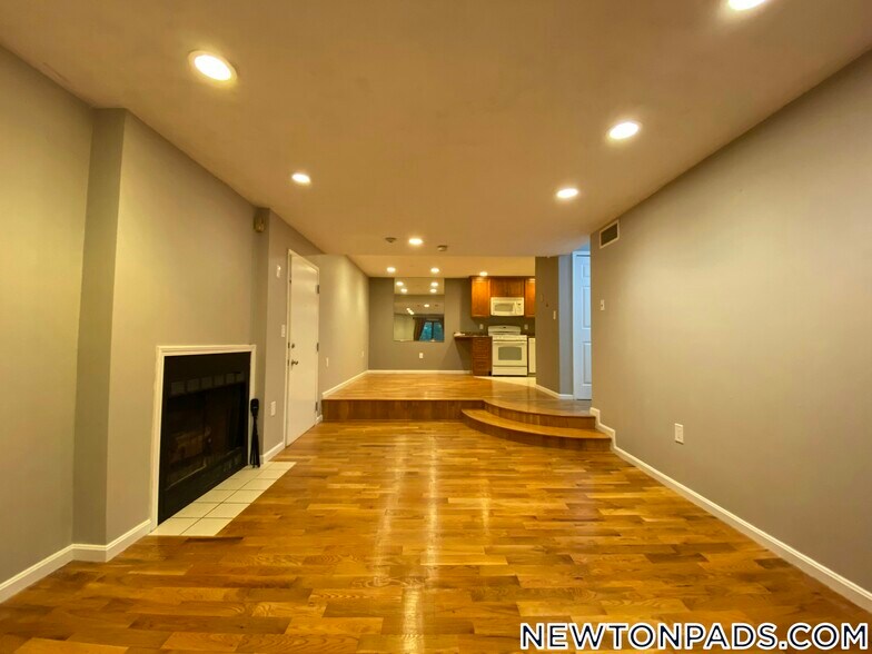 Building Photo - 1212 VFW Parkway