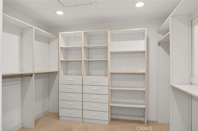 Building Photo - 978 Sandcastle Dr