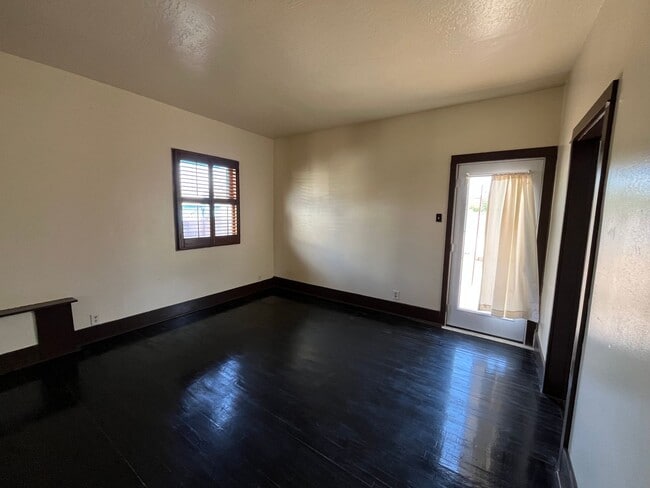 Building Photo - Historic, Charming Home in Coronado Distri...