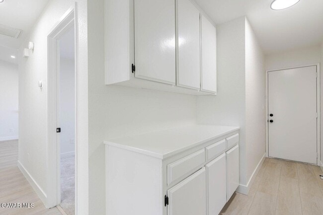 Building Photo - 514 E Ave J 9