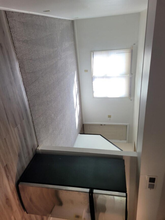 Building Photo - 3501 Commerce St