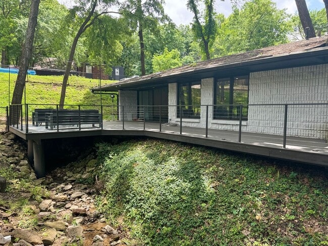 Building Photo - Newly Renovated, 3-Bed Home in South Tulsa