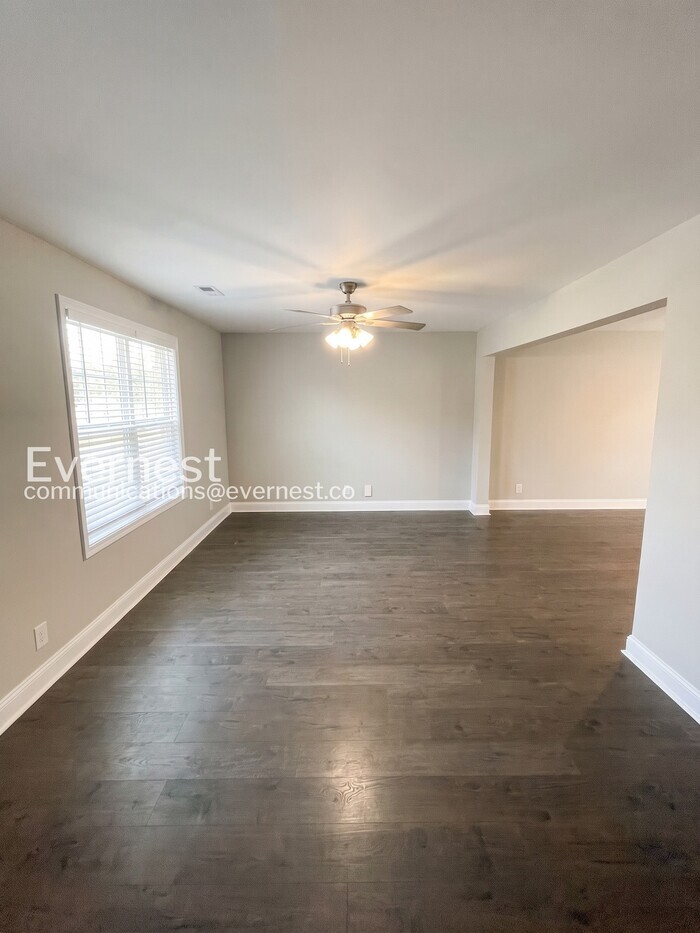 Building Photo - 222 Notgrass Rd