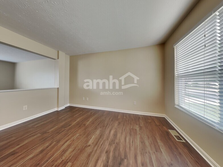 Building Photo - 6559 Black Forest Ct