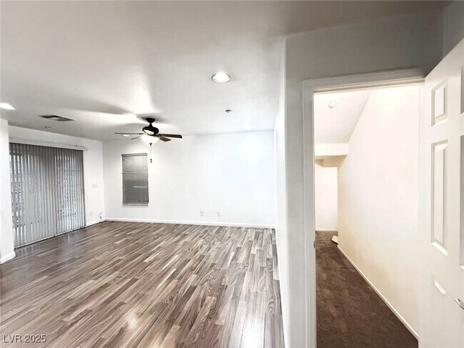 Building Photo - 9133 Palatial Palette Ct