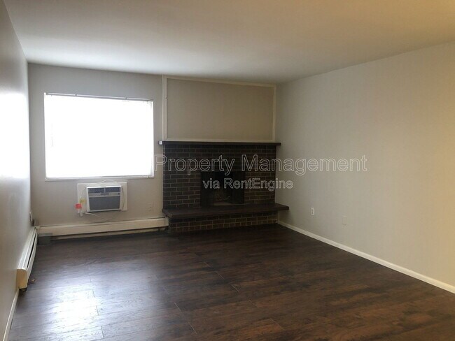 Building Photo - 8330 Zuni St