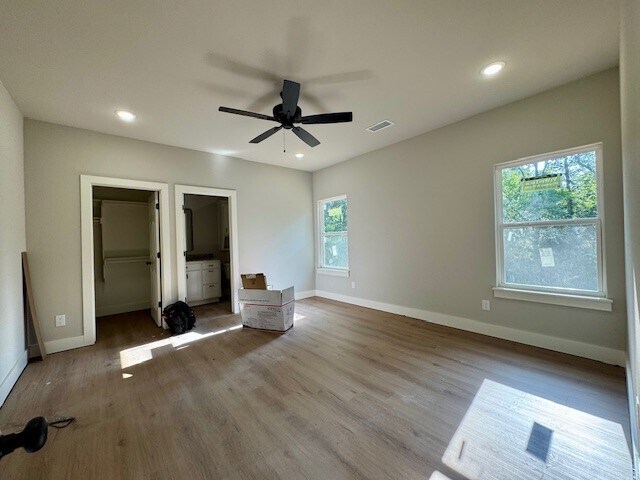 Building Photo - 10 Birsay Ln