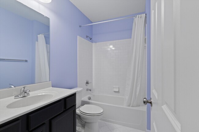Building Photo - 10242 Spring Iris Dr
