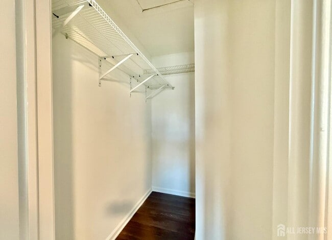 Building Photo - 263 Crosspointe Dr