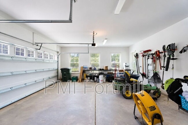 Building Photo - 3138 Montreaux Valley Dr