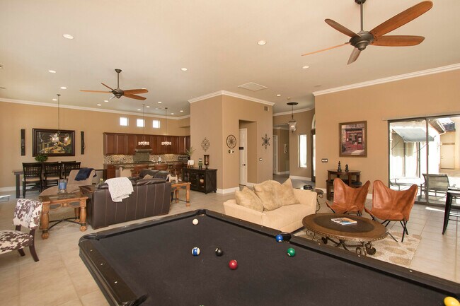 Building Photo - 57669 Santa Rosa Trail