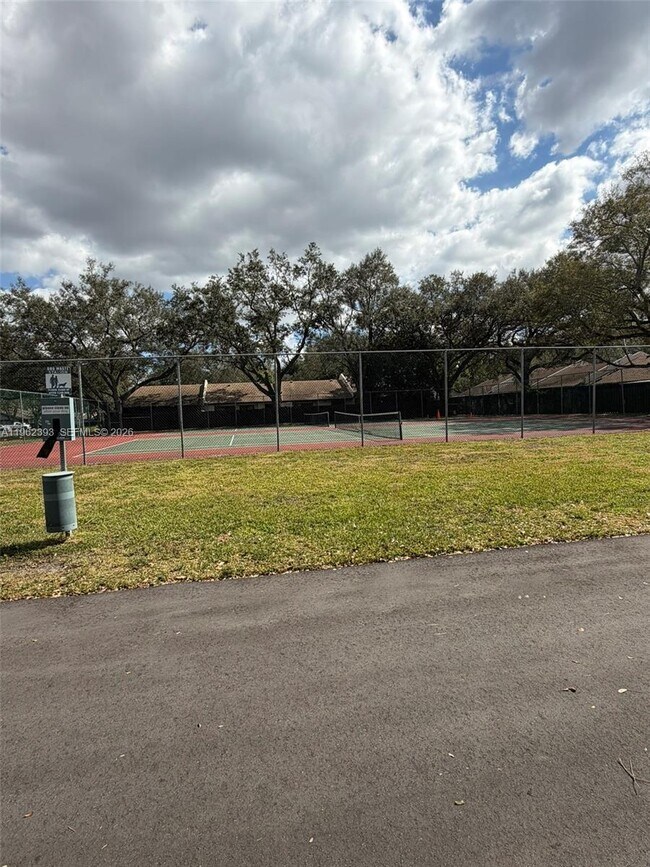 Building Photo - 9850 NW 15th Ct