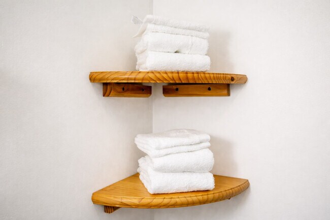 Building Photo - 90 Faulkner Rd