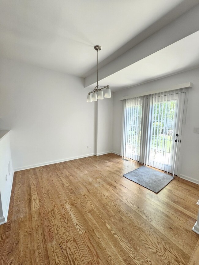 Building Photo - 1269 Bradley Cir