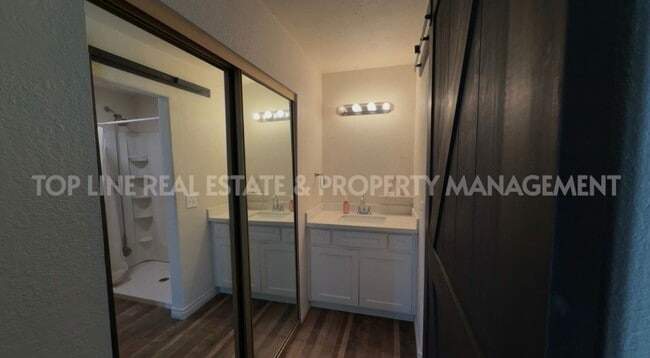 Building Photo - Coming Soon!  Home For Rent with pool. Tenant occupied. Please do not disturb tenants.