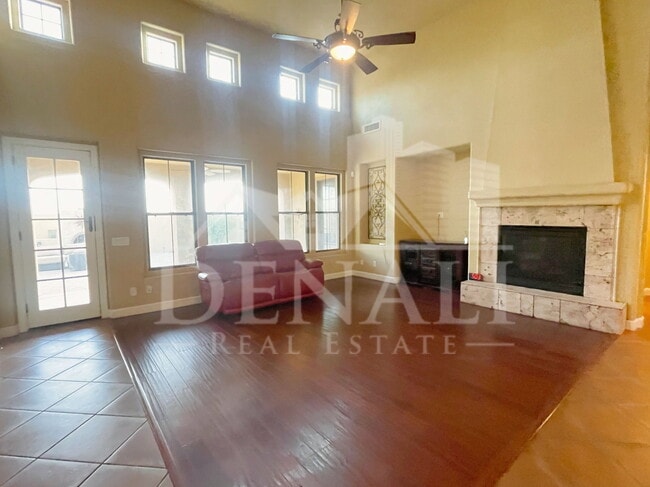 Building Photo - 9443 E Ironwood Bend