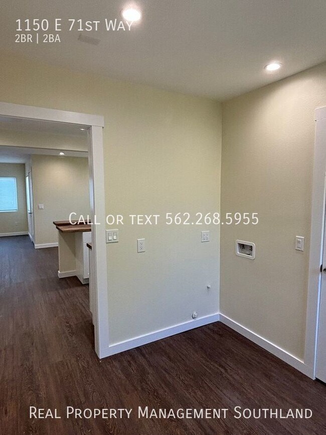 Building Photo - 2 Bedroom 2 Bath Home Available Now!