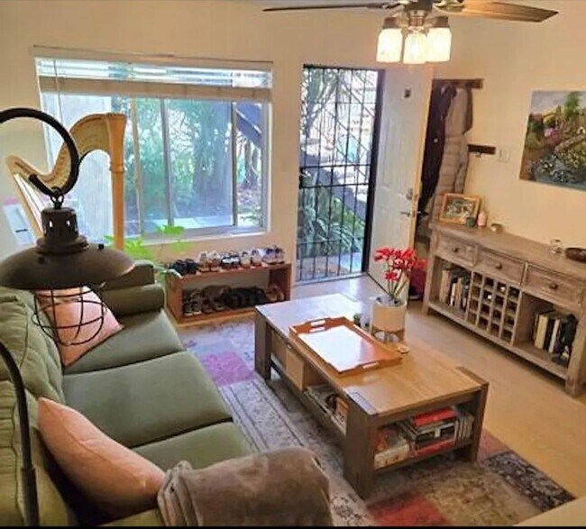 Building Photo - North Park Condo Steps to Adams Ave Normal Heights!