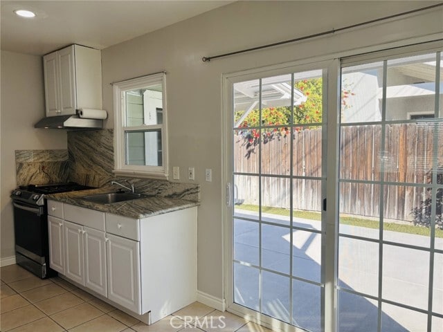 Building Photo - 8843 E Greenwood Ave