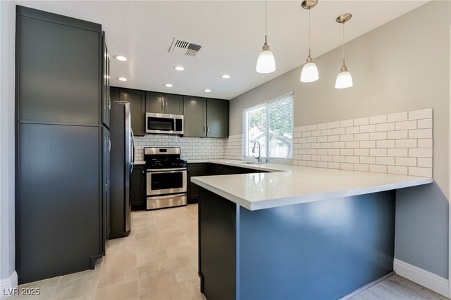 Building Photo - 3542 Bronco Rd