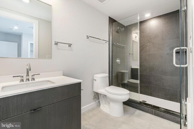 Building Photo - 3449 Scotts Ln