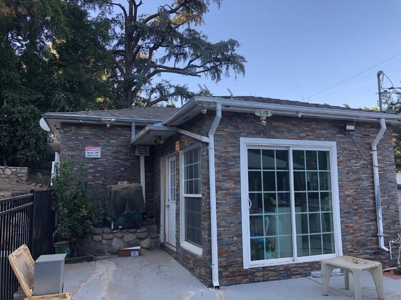 Building Photo - 9629 Alene Dr