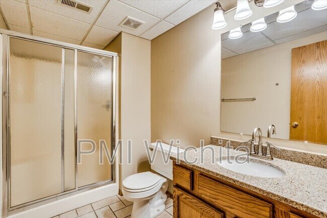 Building Photo - 3607 N Athenian St
