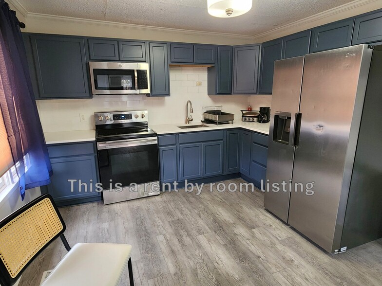 Building Photo - 1516 E Geer St