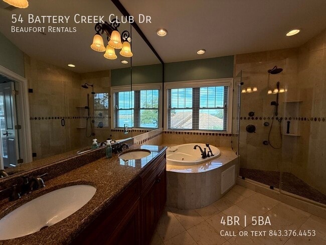 Building Photo - 54 Battery Crk Clb Dr