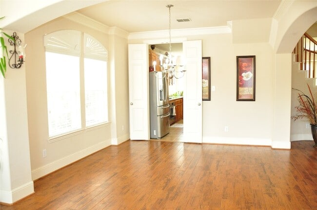 Building Photo - 1312 Valley Vista Dr