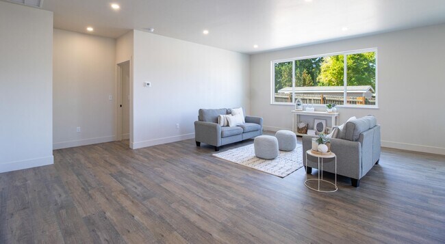 Building Photo - Newly Built Home for Rent