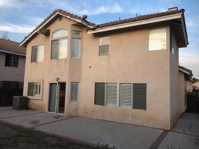 Building Photo - 14051 Catalina Ct