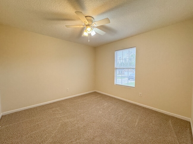 Building Photo - 5021 Scotch Pine Ave