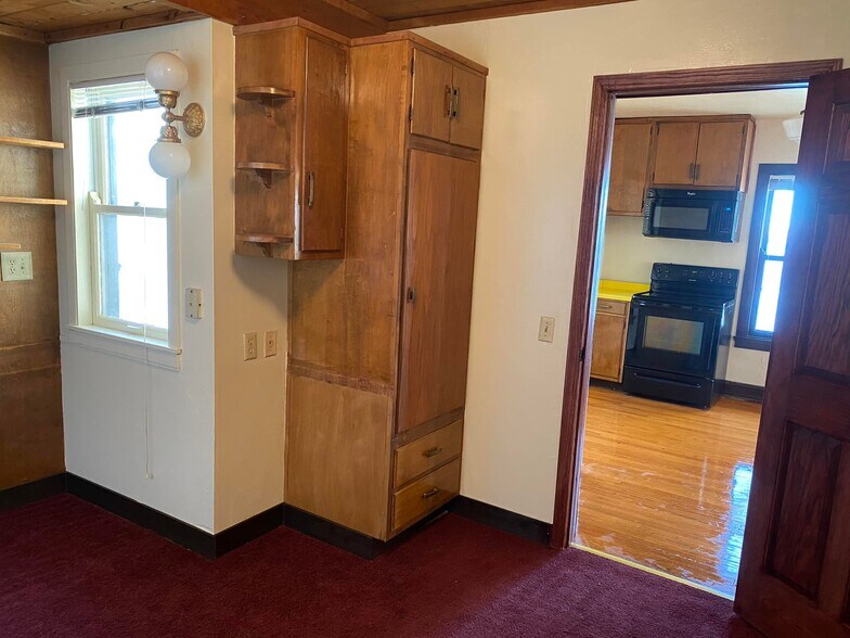 Building Photo - 1001 Rutledge Ct